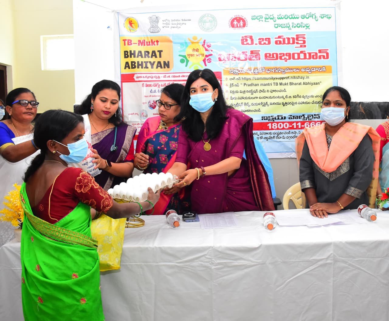 పోషకాహారం నిత్యం తీసుకోవాలి  ఇంచార్జి కలెక్టర్ గరిమ అగ్రవాల్